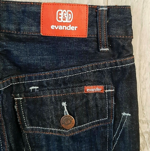 Women's Jeans - Picture 3 of 4